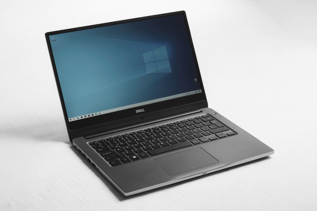 Laptop (Core i5)